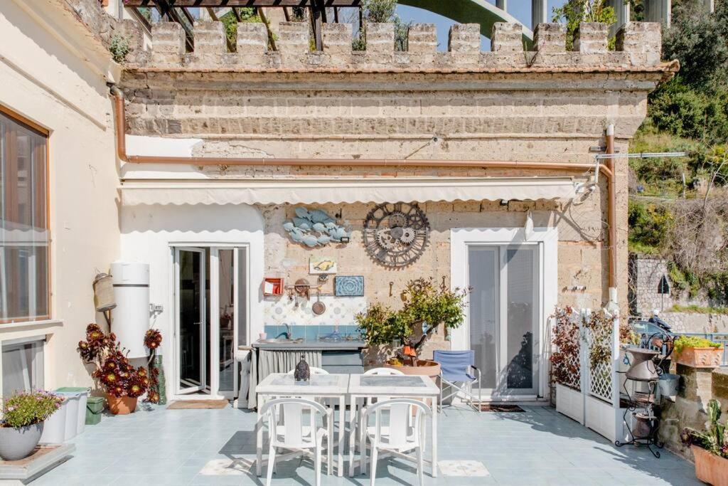 B&B Charming House Salerno Exterior foto